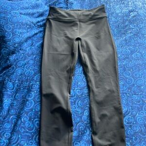 Fabletics Motion 365+ leggings